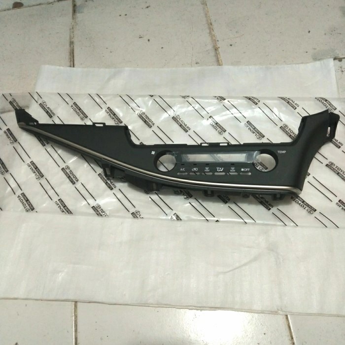 frame panel indicator AC innova reborn tipe Venturer original
