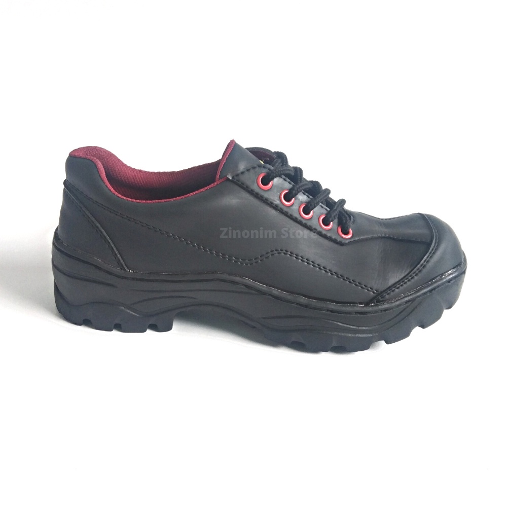 Safety Shoes Wanita Ujung Besi