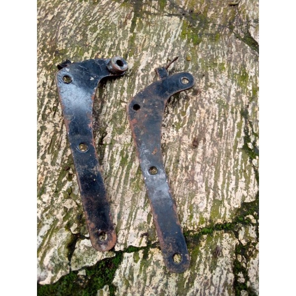 Breket gantung mesin Honda Gl100 GL125 CB125 ORIGINAL