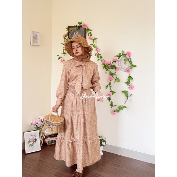 Florist Fairy - One set blouse dan skirt || Himeka Vintage