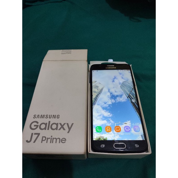 Samsung J7 Prime Ram 3 Gb /32 Gb Normal Segel hp + dos buku + charger