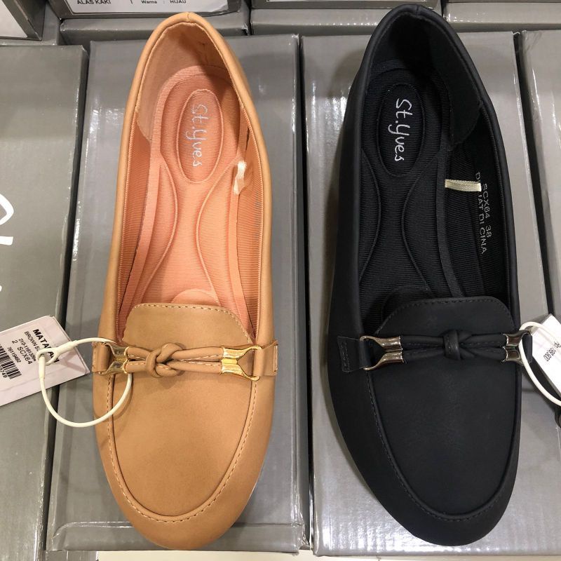 Sepatu St Yves Flat Shoes Wanita