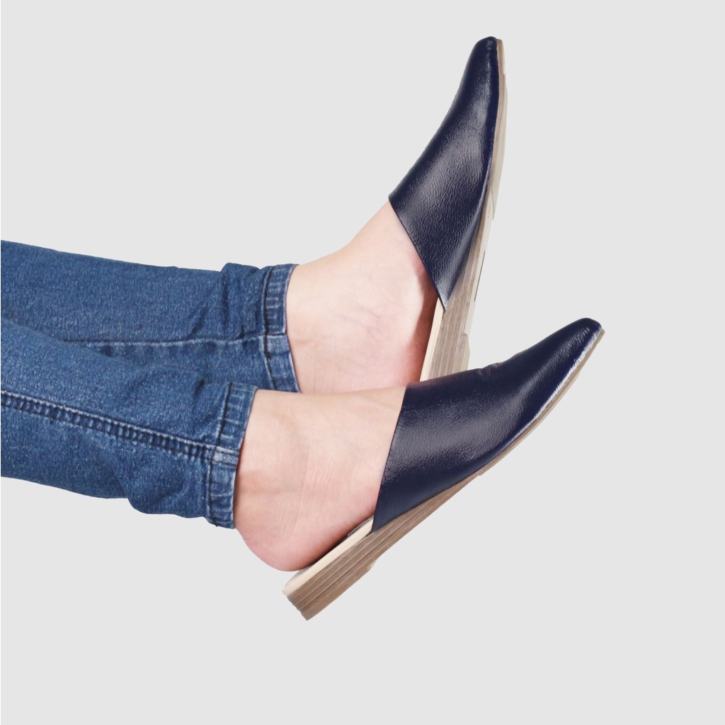 Cevany Sendal Wanita Bustong Kulit Asli Geovani S -  Navy GB01