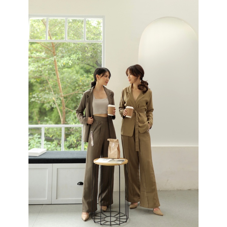 Kadaka x Kyranayda O-0185 Blazer with Belt - Cold Brew Blazer