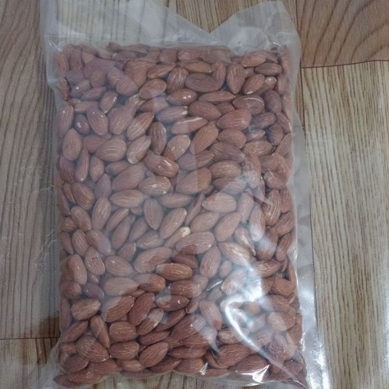 

almond kupas panggang 1kg