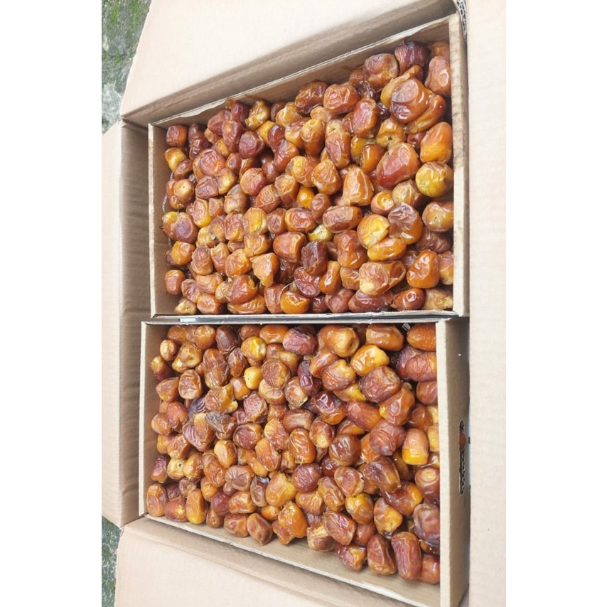 

Kurma Sukari Kurma Raja Al Qasim 500gr