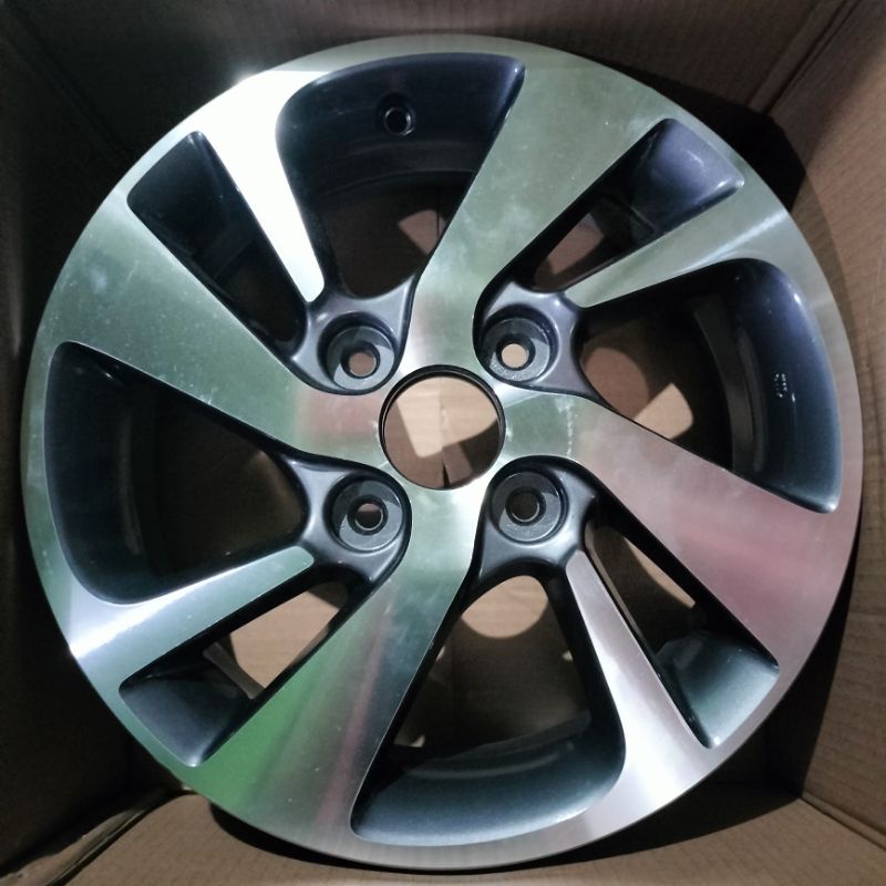 Velg 15 Avanza Veloz Original 1bh Serep