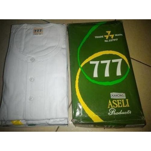 Kaos Dalam Pria 777 dengan 3 kancing
