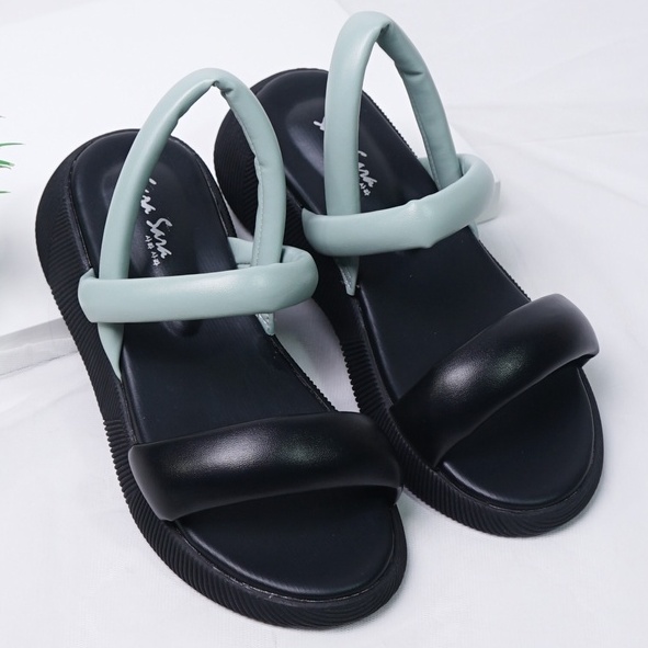 SARASARA YUK - LARA Sepatu Sandal Anak Perempuan Wedges Tinggi 4cm Usia 3 - 10 Tahun Size 31 - 35 Model Silang dua Tali Strap Belakang Hak Sedang Sendal Gunung Cewek 32 33 34 SARA SARA Warna Green Kekinian Terbaru Shoes Ori Original Mall Official Store