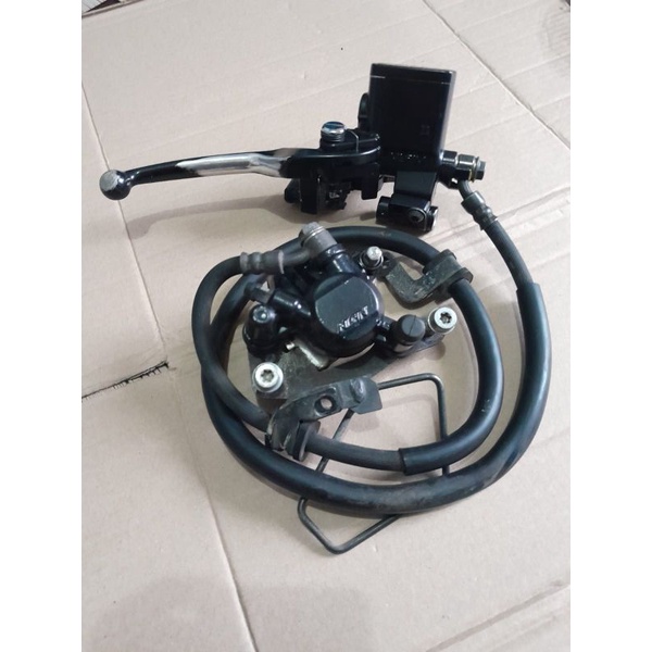 Master kaliper cakram rem depan honda Beat street original copotan