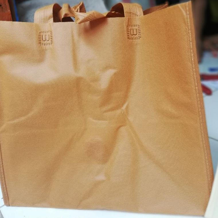 

[I-R4R] ㊛] Tas spunbond kotak uk 25x25 polos-murah