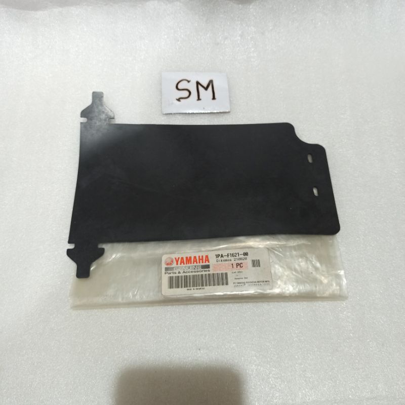 Karet flap tutup kepet spakbor shock belakang Vixion NVL 1PA-F1621-00 Asli Original Yamaha YGP