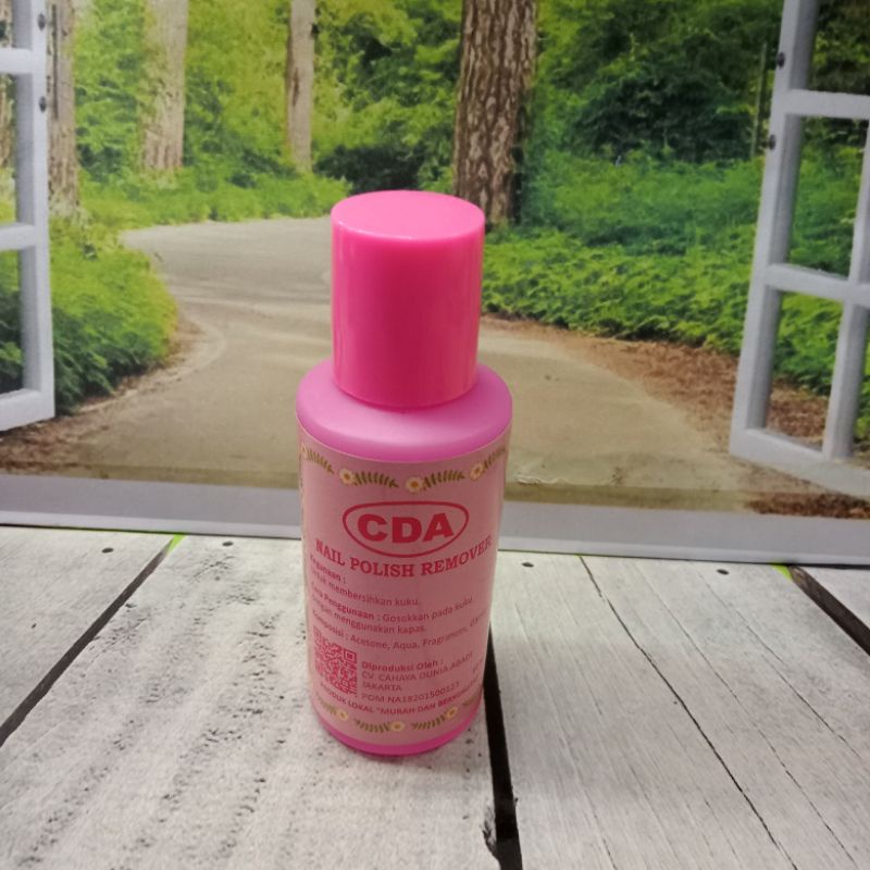Pembersih Kutek CDA Nail Polish Remover