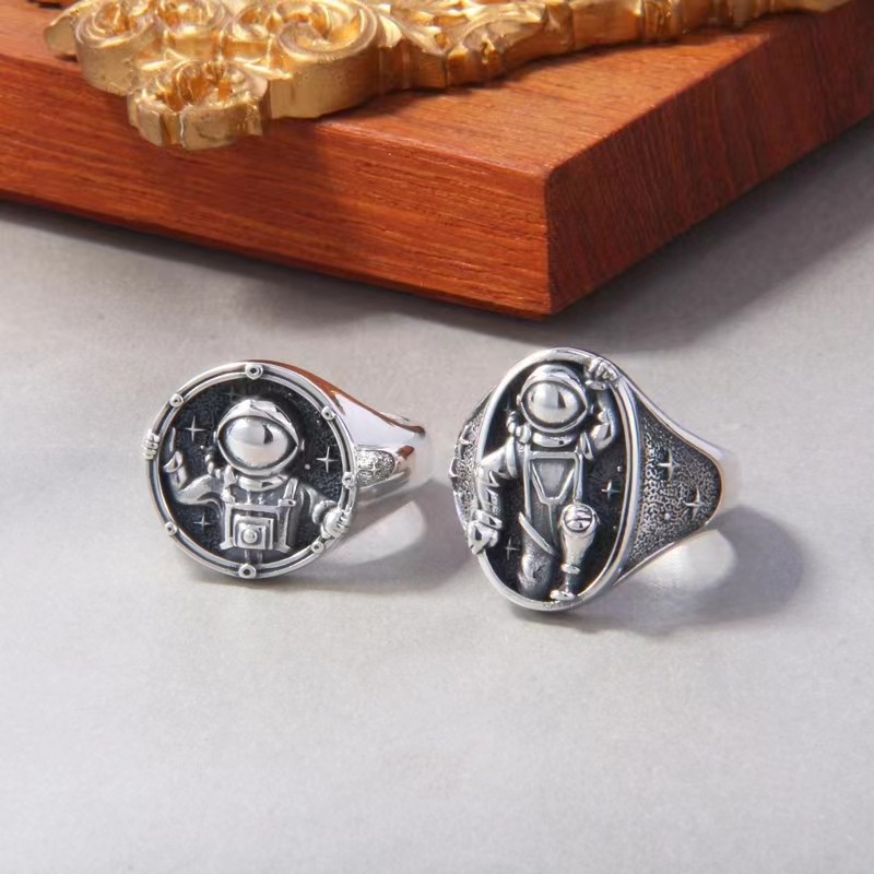 Retro Astronot Bulan Cincin Pria Trendi Hip Hop Pembukaan Cincin Pasangan Yang Dapat Disesuaikan