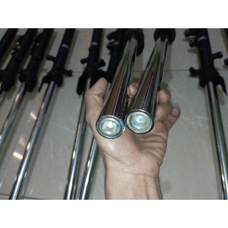 SHOCKBREAKER DEPAN SUJUKI SATRIA FU 150 F1 INJEKSI ORI