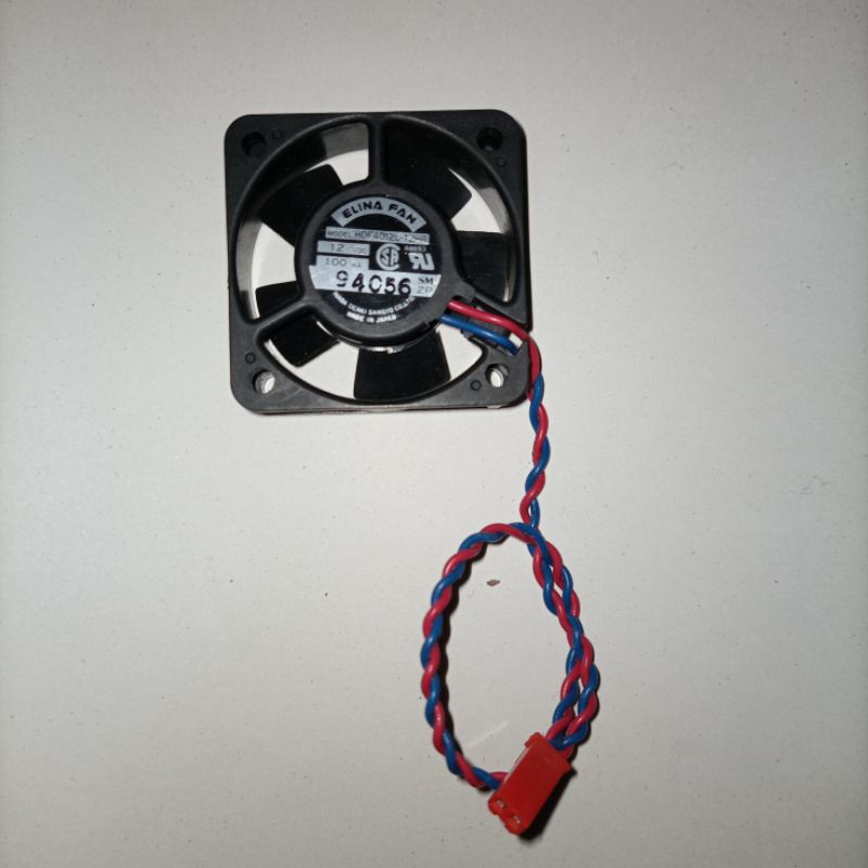 High speed cooling fan 4cm x 4cm 24V DC