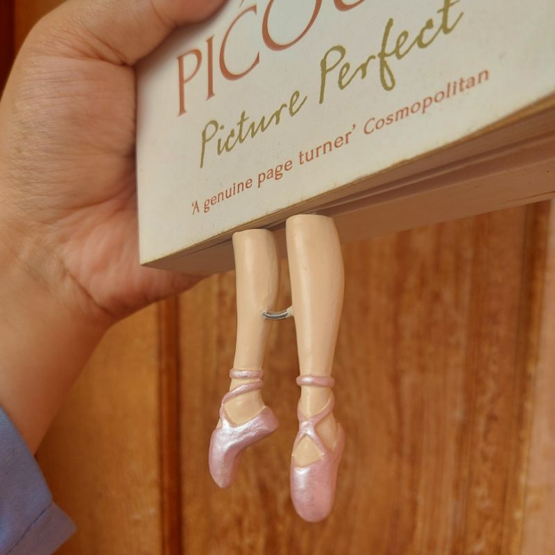 

Resin bookmark with jumbo paperclip BALLERINA