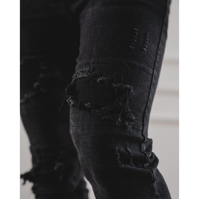 Uprise Triple X / Celana Jeans Ripped seperti Rucas