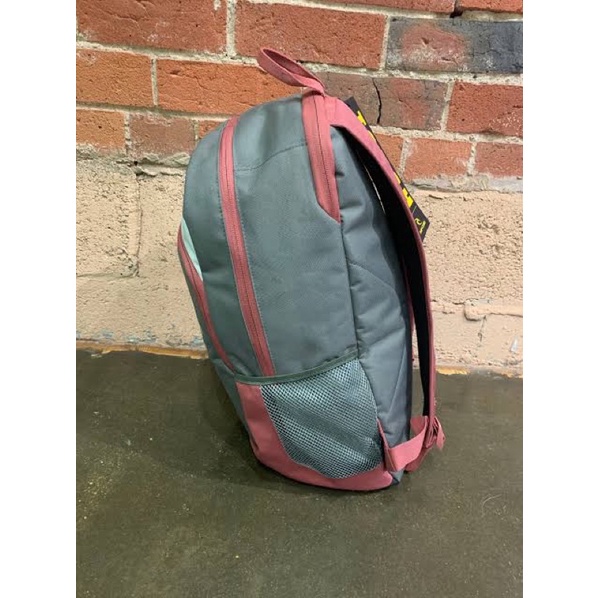 Tas punggung ripcurl ozone luze