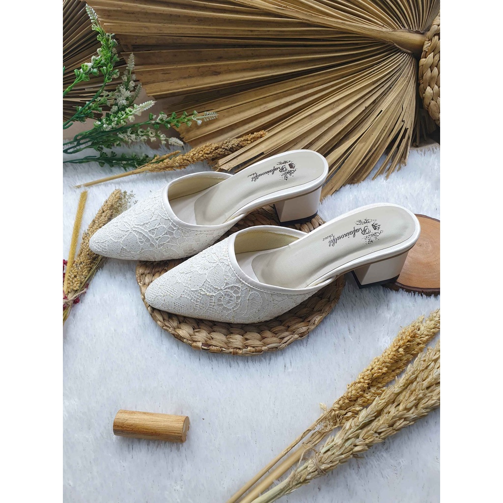 sepatu wedding cantik seyla broken white 5 cm tahu