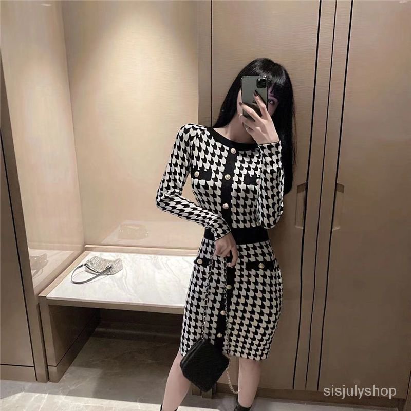 #Sisjuly# Gaun rajutan wanita Prancis paket angin wangi kecil pinggul temperamen tipis gaun jumper b