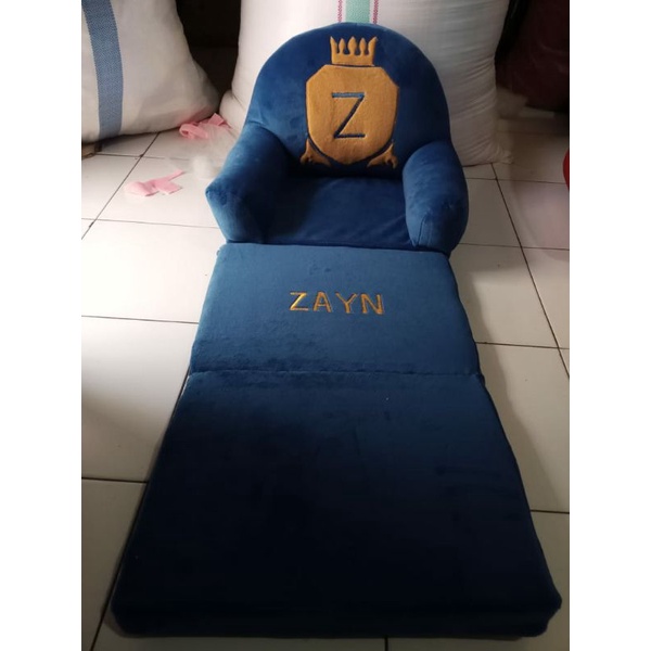 SOFA BED /SOFA LIPAT / KARAKTER NAMA