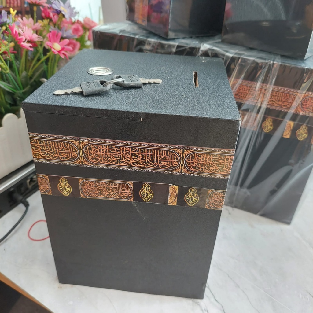 celengan kabah dengan kunci- celengan kabah permanen-celengan kabah jumbo