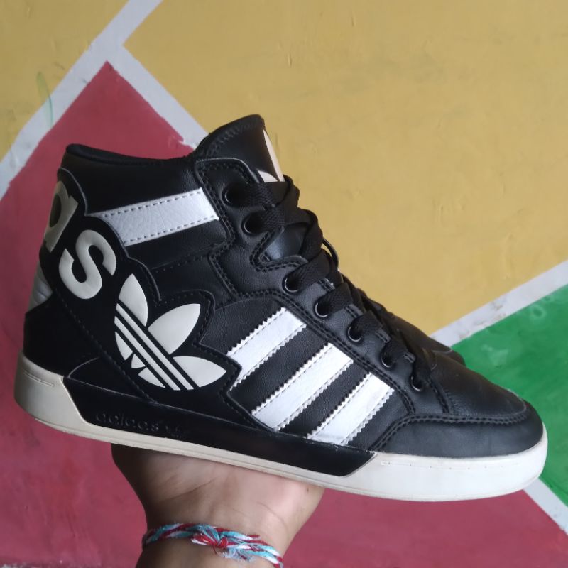 sepatu second adidas hard court high