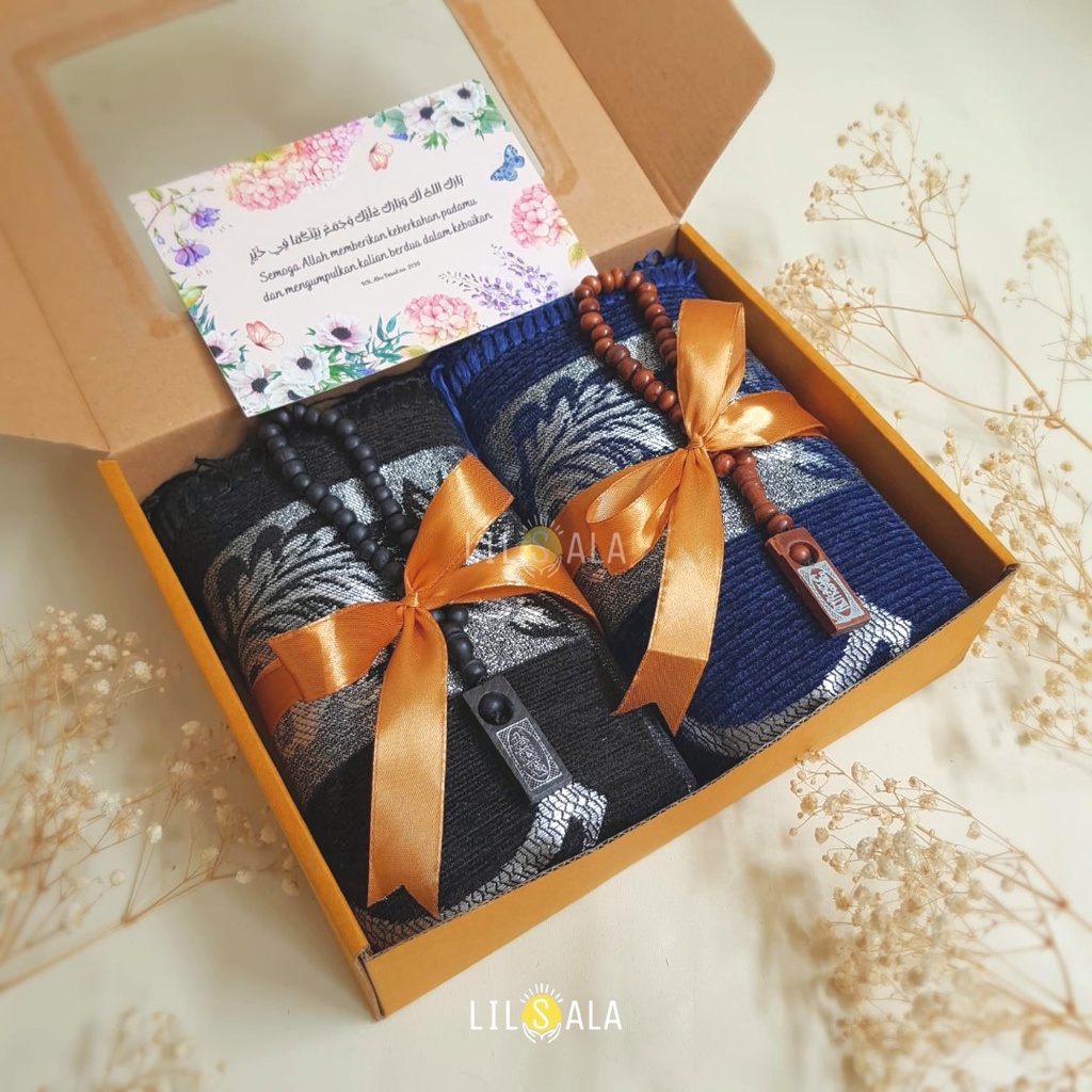 [BCRTG2] HAMPERS KADO PERNIKAHAN  KADO PENGANTIN SAJADAH TURKI COUPLE  FREE TASBIH PACKING BOX