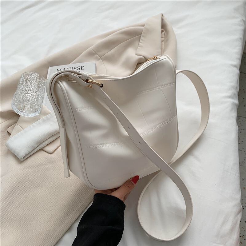 SG3261 syafniegalery tas selempang import kulit petak slingbags