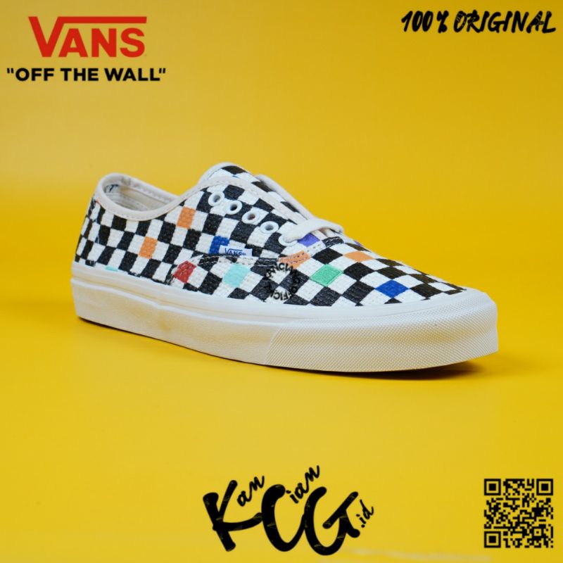 Vans Authentic Chekerboard Needle Point Original 100% Bnib