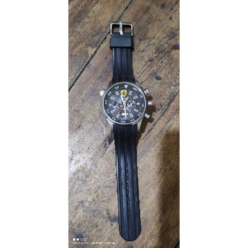 JAM TANGAN FERRARI QUARTZ