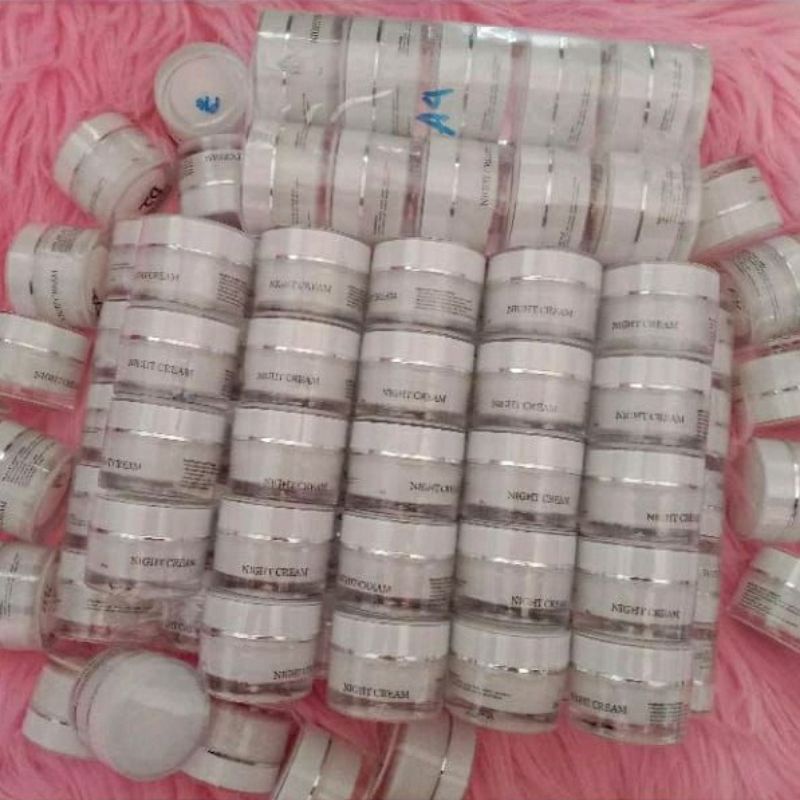 cream klinik label bening