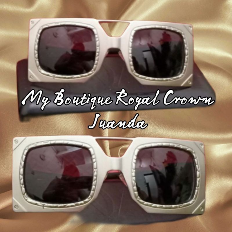 PRELOVED KACA MATA VERSACE Authentic