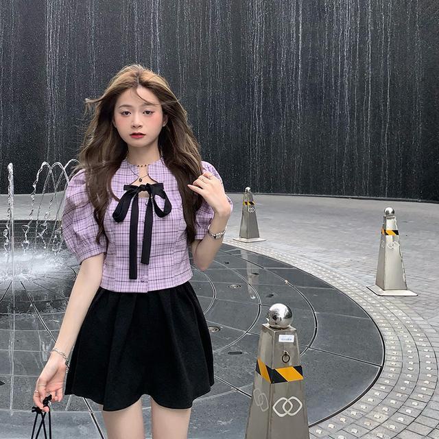 Suhao one-piece suit eye-catching~Purple plaid puff sleeve bowknot short shirt + slim A-line fluffy skirt