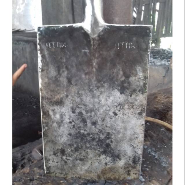 Sekop / Lempak Gali Tanah Baja Isen, lempak asli baja super, sekop baja