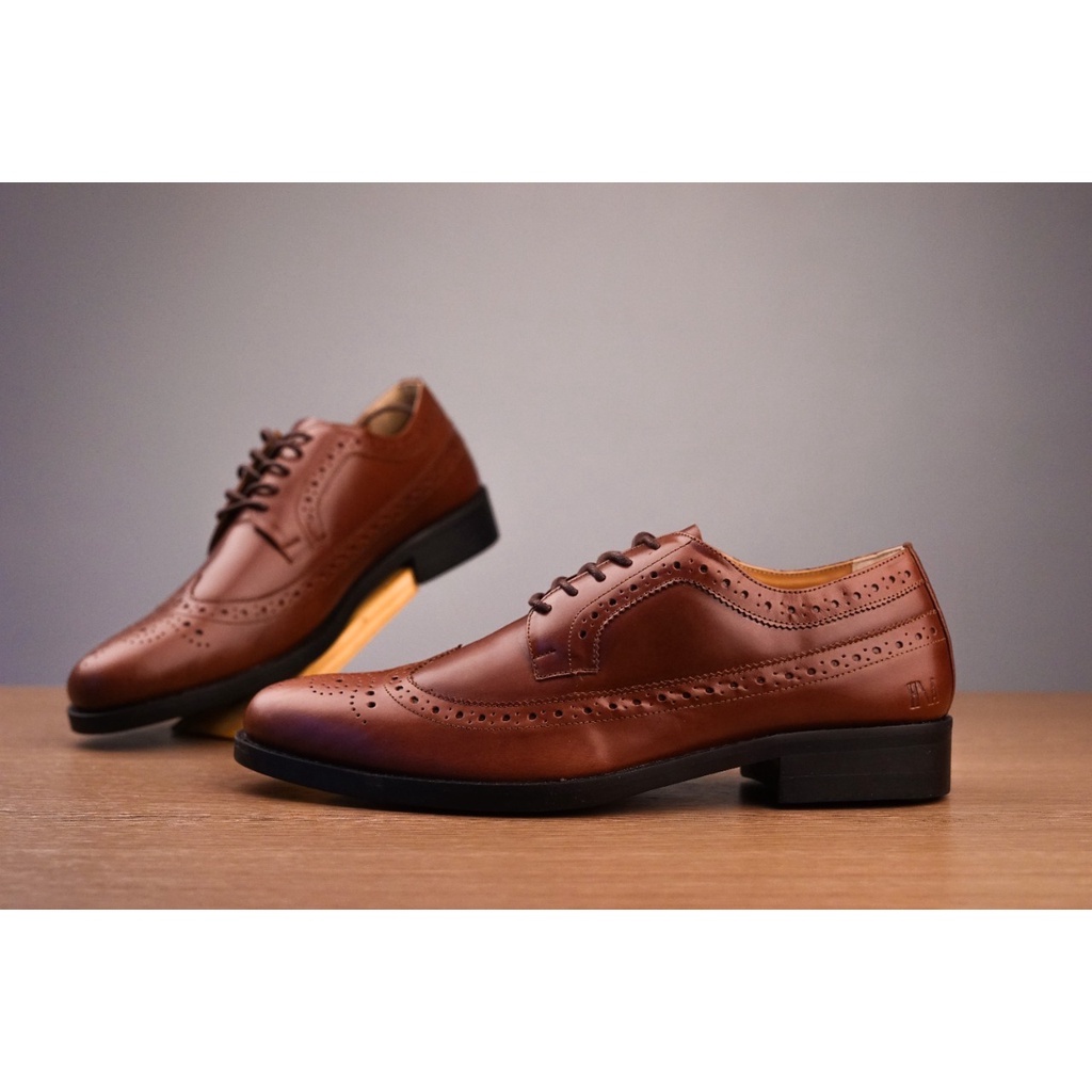 Longwing Red Brush Sepatu Pantopel Pria Kulit Asli