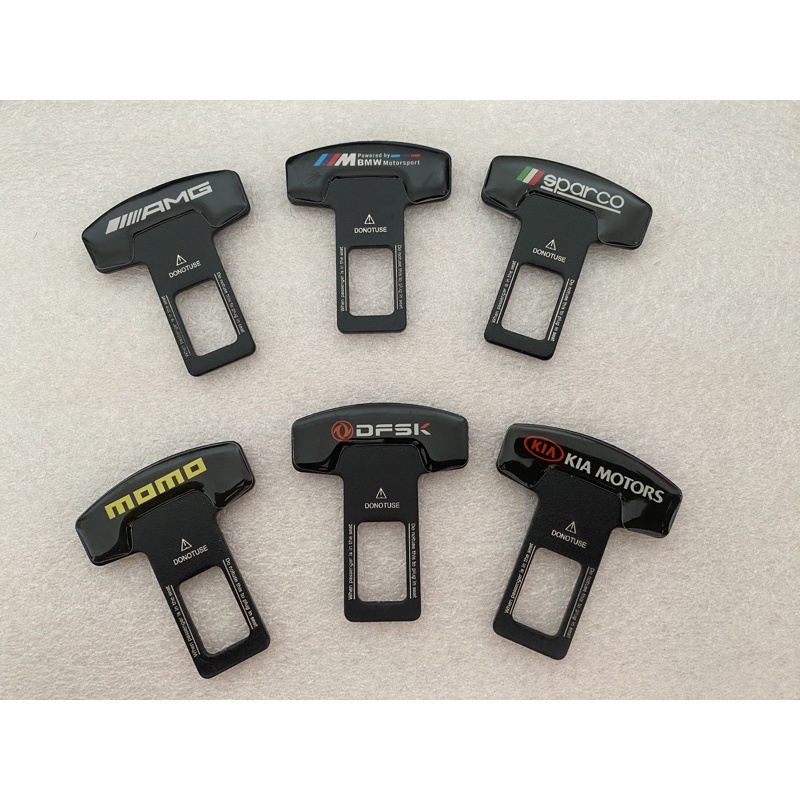 Colokan Seatbelt Buzzer Warna hitam