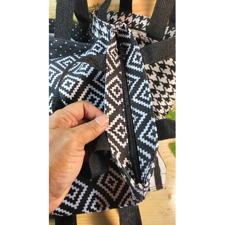 Totebag Kanvas Tas Kosmetik /tas jinjing / hand bag