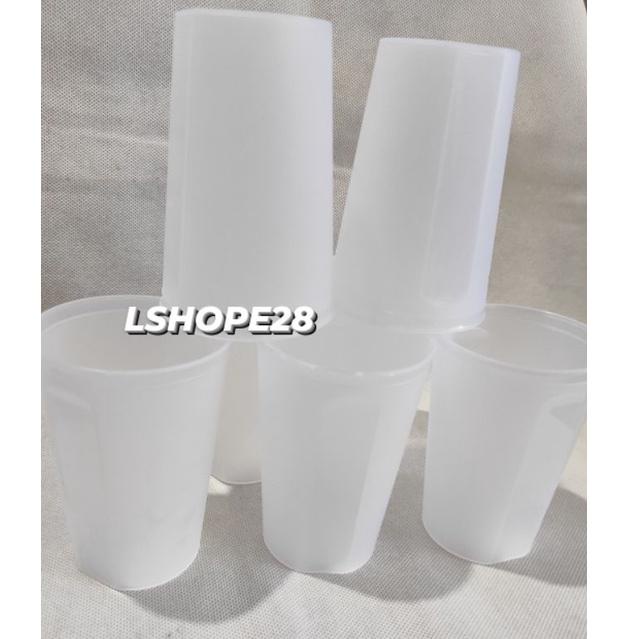 オ Harga per lusin gelas plastik transparan bening.Gelas minum plastik bening.Gelas bening doff / gel
