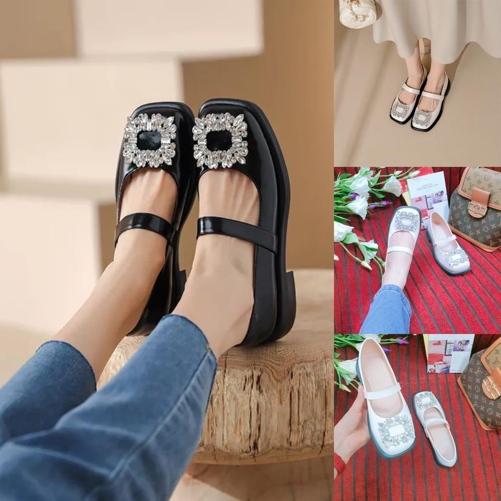 IP 21 SEPATU WANITA TRENDY