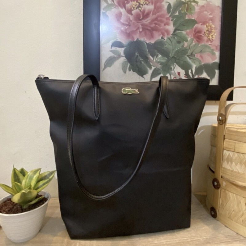 tote bag lacoste hitam second bekas