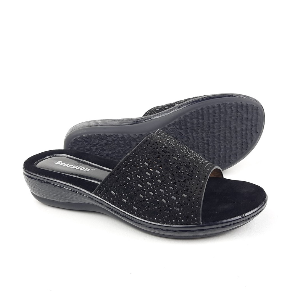 Sandal Slop wanita Scorpion 912 36-40