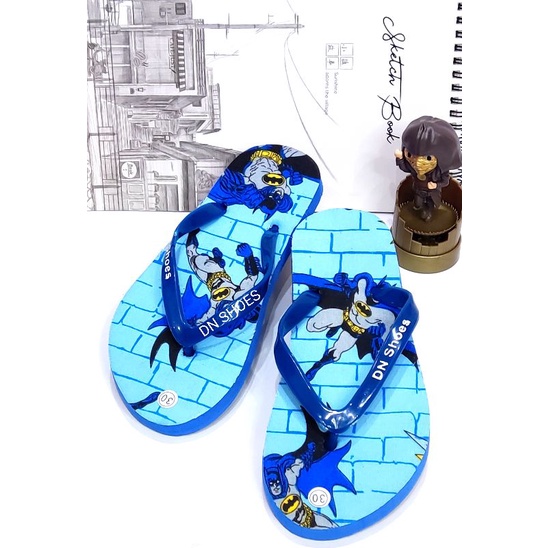 Sandal Anak laki laki motif Batman Bertopeng Biru