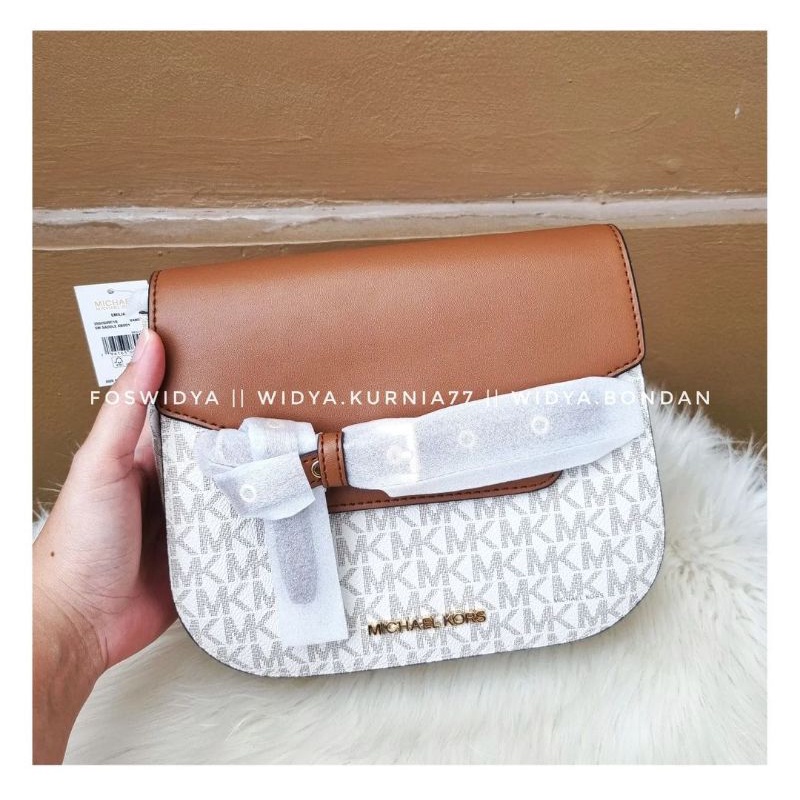 Tas MK Emilia Saddle Bag Vanilla Brown - New with tag