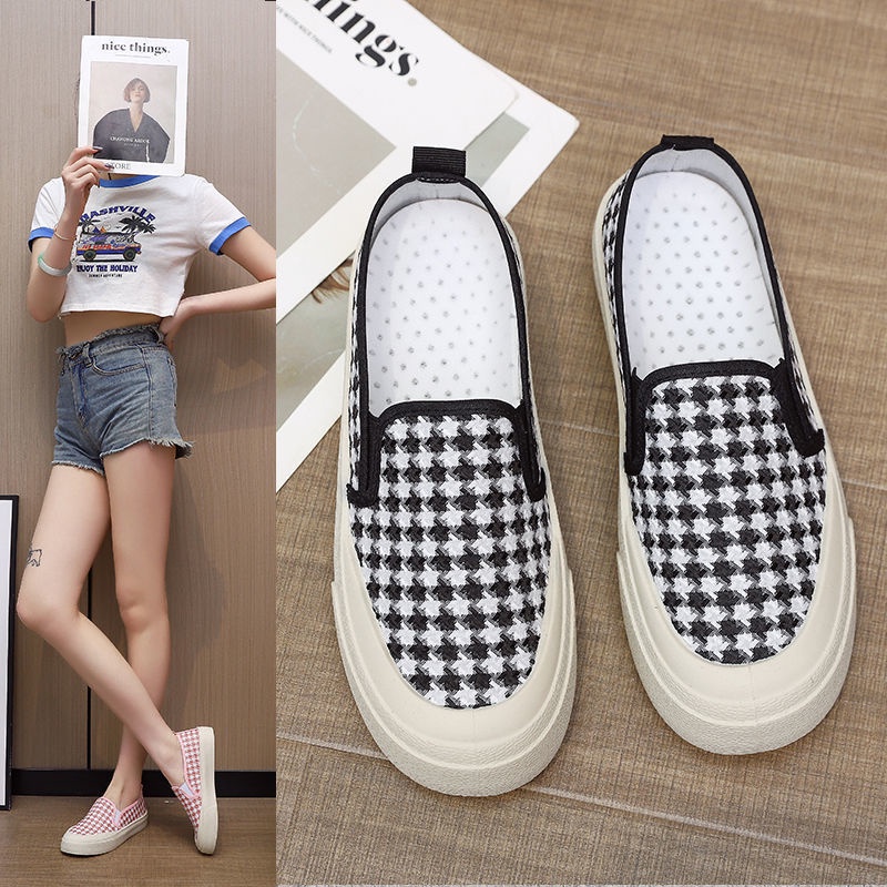 sepatu import sneakers wanita / sepatu import premium/ sepatu slip on wanita / sepatu wanita / fashion wanita / sepatu santai / sepatu sekolah / sepatu outdor indor / sepatu kuliah / sepatu healing!!!