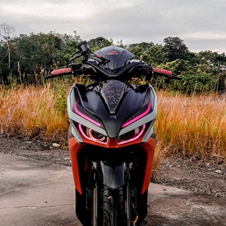 Dasi Vario LED New Carbon Kevlar Motif Forged venom