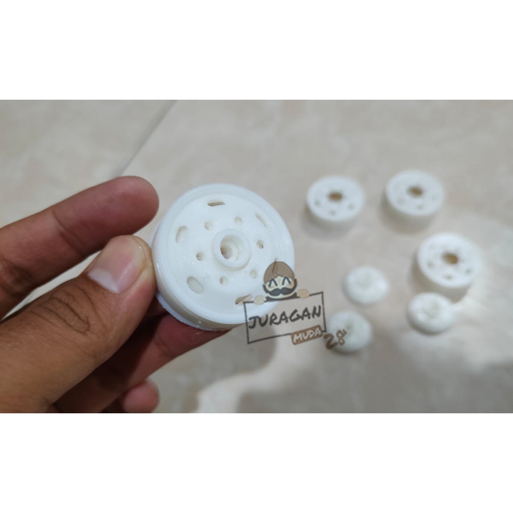 Velg Diameter 3,2 cm dan Tromol Miniatur Bus Truk