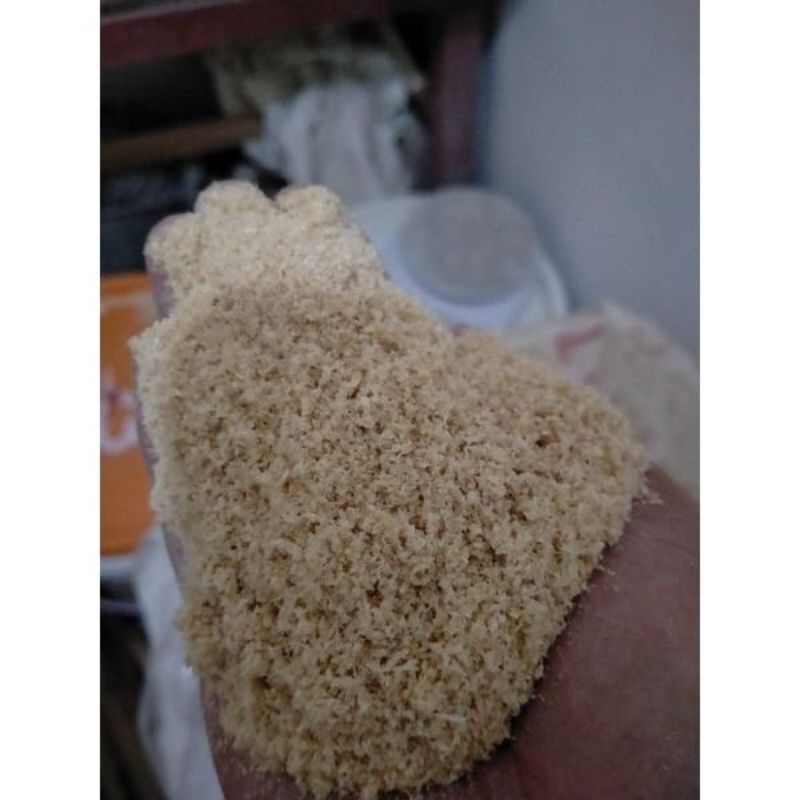 serbuk kayu pinus
