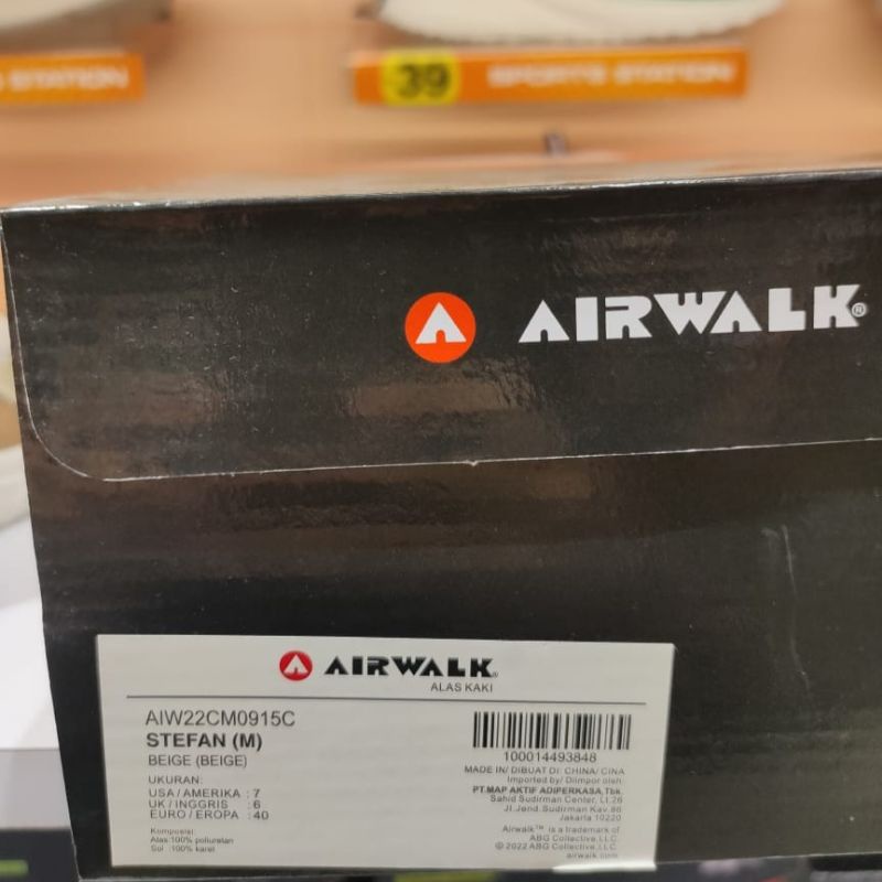 Sepatu Airwalk Stefan Beige